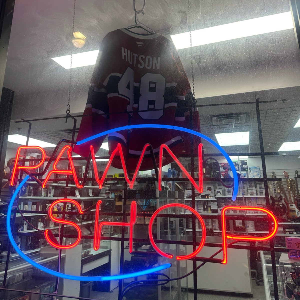 Osthelucky's tweet image. this contrast on this day is wild #googleit