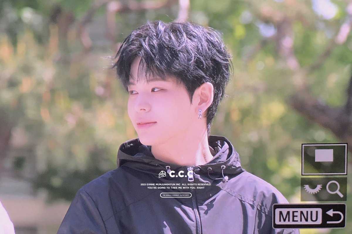 cream cheese cake tweet media