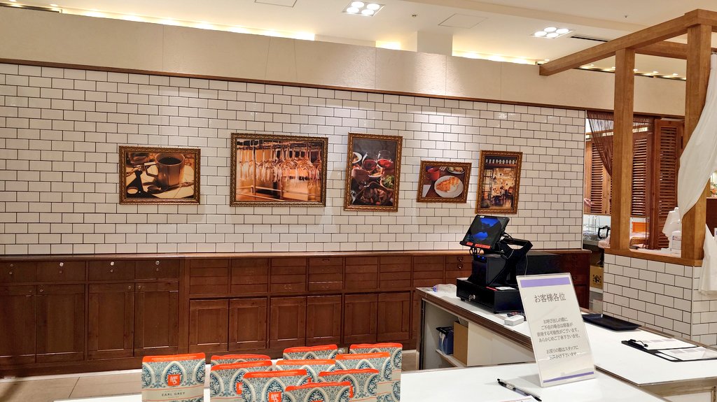 れいこ tweet media