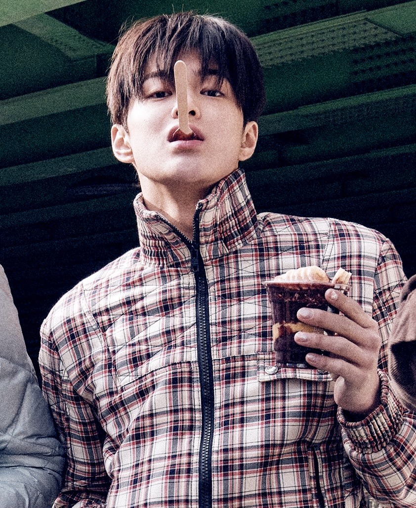 Woodsy Corner. tweet media