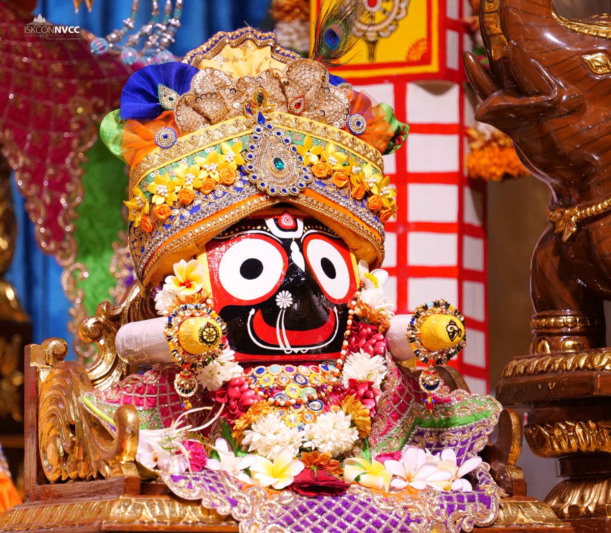 ISKCONPune's tweet image. 🙏🏽𝐓𝐨𝐝𝐚𝐲'𝐬 𝐃𝐚𝐫𝐬𝐡𝐚𝐧 📿 🗓𝟐𝟓-𝟎𝟒-𝟐𝟎𝟐𝟔🙏
🌷𝐒𝐫𝐢 𝐒𝐫𝐢 𝐉𝐚𝐠𝐚𝐧𝐧𝐚𝐭𝐡 𝐁𝐚𝐥𝐝𝐞𝐯 𝐒𝐮𝐛𝐡𝐚𝐝𝐫𝐚🌷
.
.
#ISKCON #ISKCONNVCC #ISKCONNVCCPune #ISKCONPune

.
whatsapp.com/channel/0029Va…