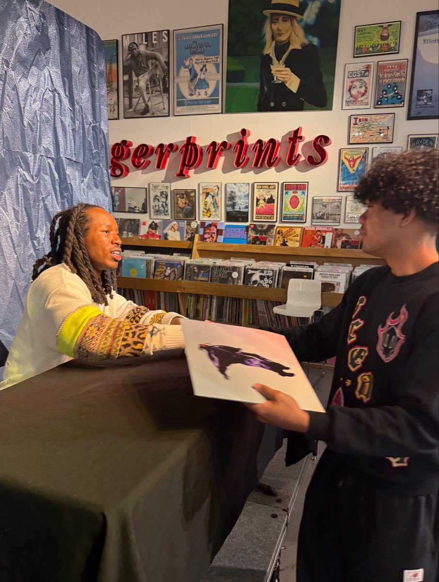 JP😸🇰🇭 tweet media