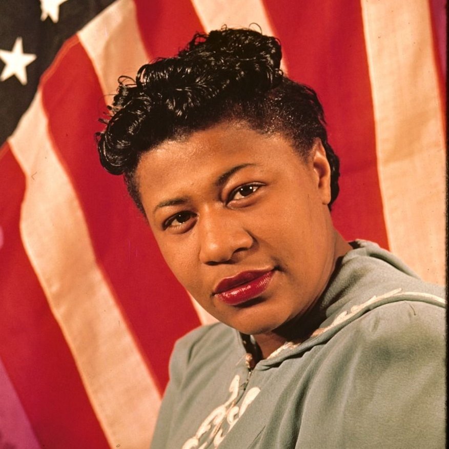 DrBuzz_Forensic's tweet image. Jazz singer Ella Fitzgerald was #BornOnThisDay, April 25, 1917. Referred to as the "First Lady of Song", "Queen of Jazz", &amp;amp; "Lady Ella", she had a purity of tone, impeccable diction, phrasing, timing &amp;amp; intonation. Battling #diabetes she passed in 1996 (age 79) from a #stroke #RIP