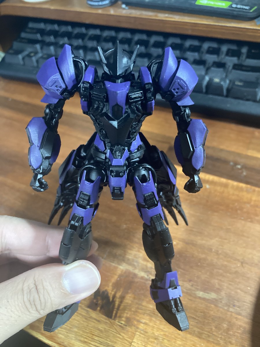 オリロボ「ダチュラ」リアルフィギュア編

メインカラー着色