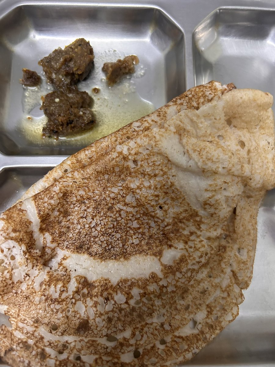 PantryCar's tweet image. Happy Weekend! 😊

Dosai with Molaga Thokku Nei @ paati’s place! 😌

#Foodie #WeekendVibes #comfortfood #SouthIndianFood