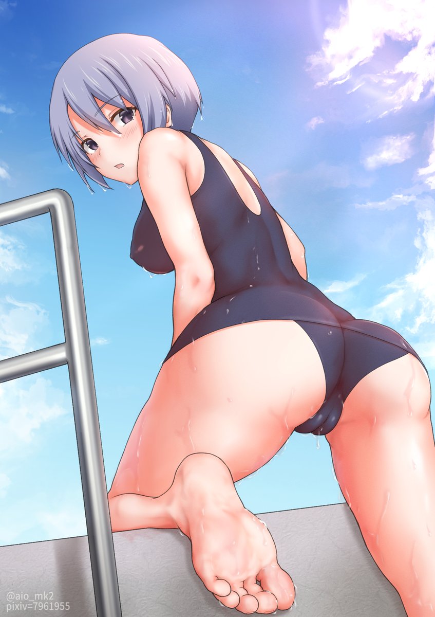 岸本あやせ
牧瀬紅莉栖
咲畑梨深
漆原るか

#なんの脈絡もなく水着イラストを再掲して最近フォローしてくれたフォロワーを怖がらせましょう 