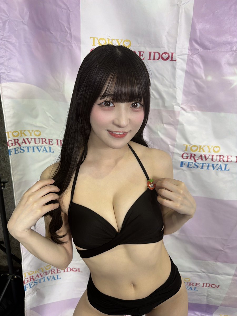 初！黒水着！ #週プレ #TGIF #豆塚あみ #きゅ〜くる