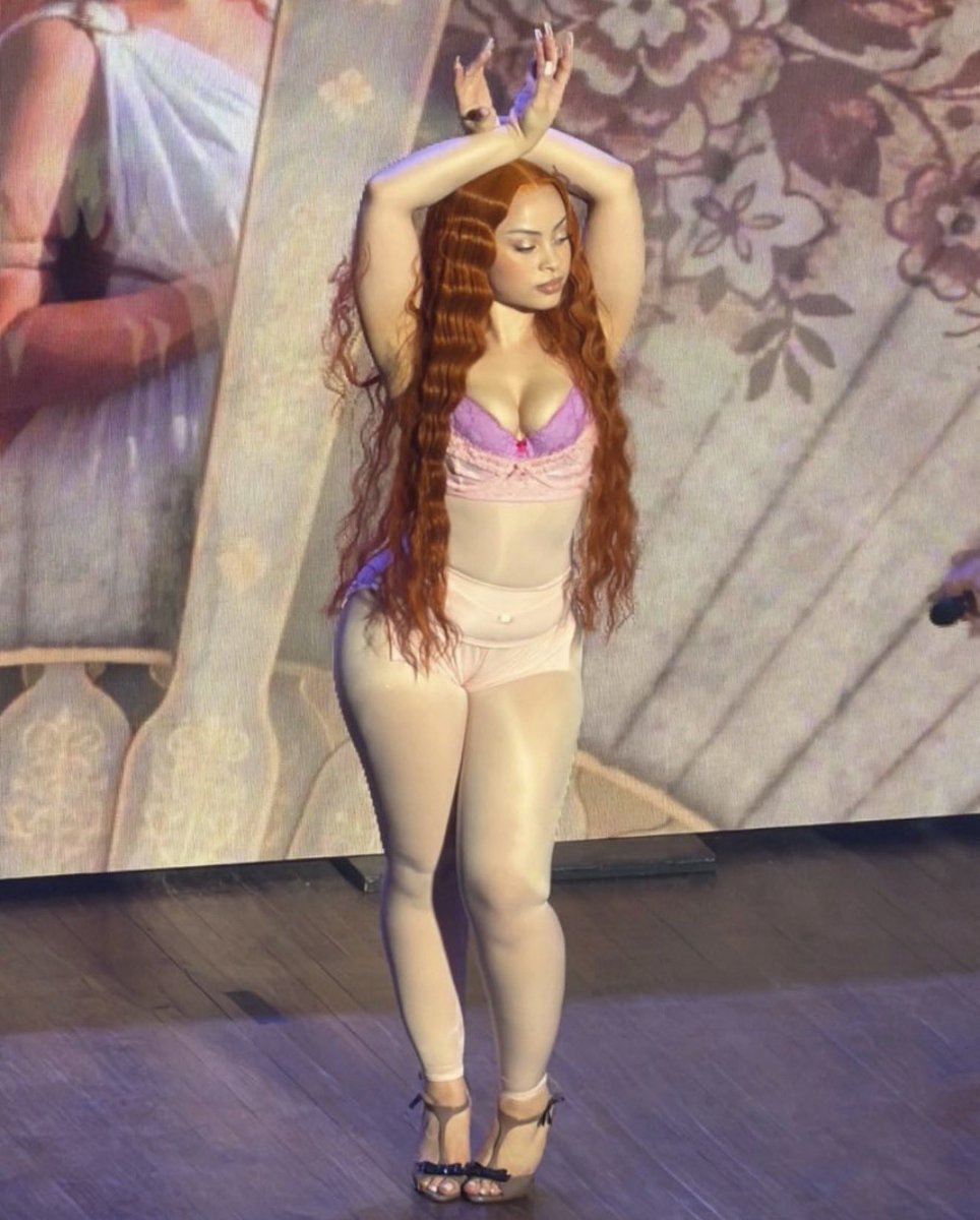 She’s Fishy ➐ tweet media