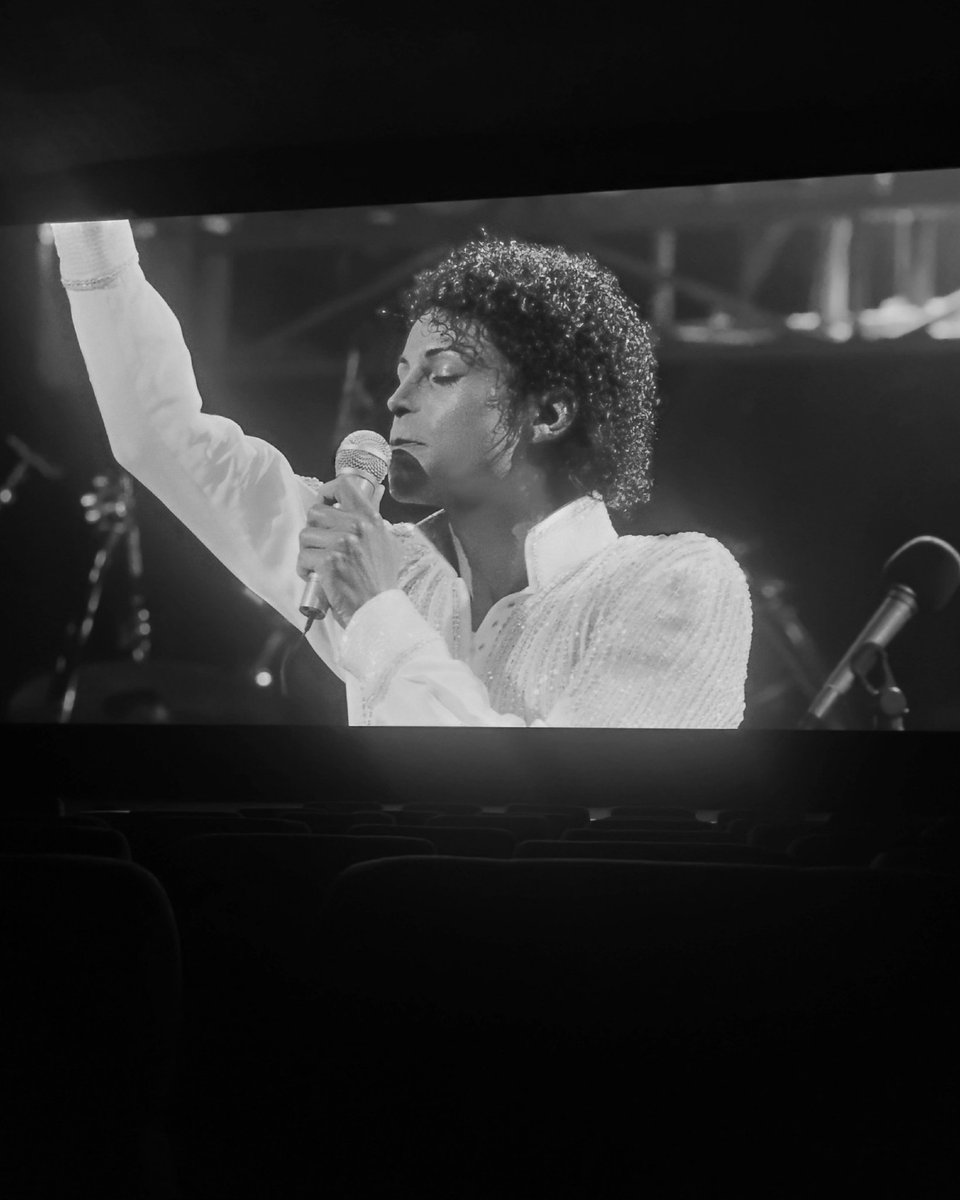Shyam_Srinivas_'s tweet image. #michaelmovie #michaeljackson

@michaeljackson #forever 🥂🥹
