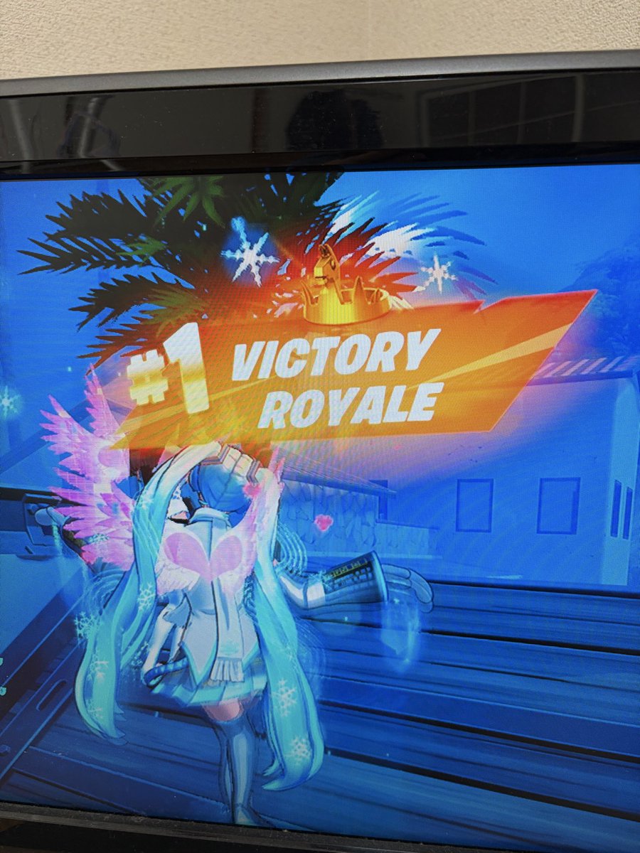 syokutyu's tweet image. ビクロイ感謝
決め手はロケランよ
#Fortnite