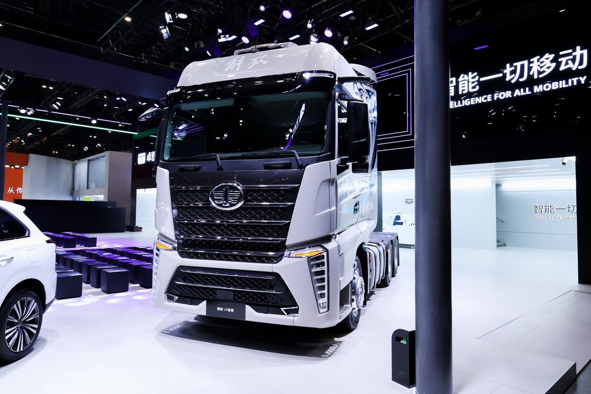 ZYTGlobal's tweet photo. The Auto China 2026 kicked off today at the Capital International Exhibition Center in Beijing! 🚗💨 

From today until May 3, come to @ZYTGlobal  booth, and see for yourself how "Intelligence for All Mobility" is turning vision into reality.

Please stay tuned for more updates. https://t.co/52PSYoboND