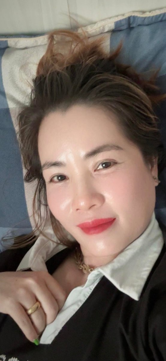 Minh Thùy tweet media