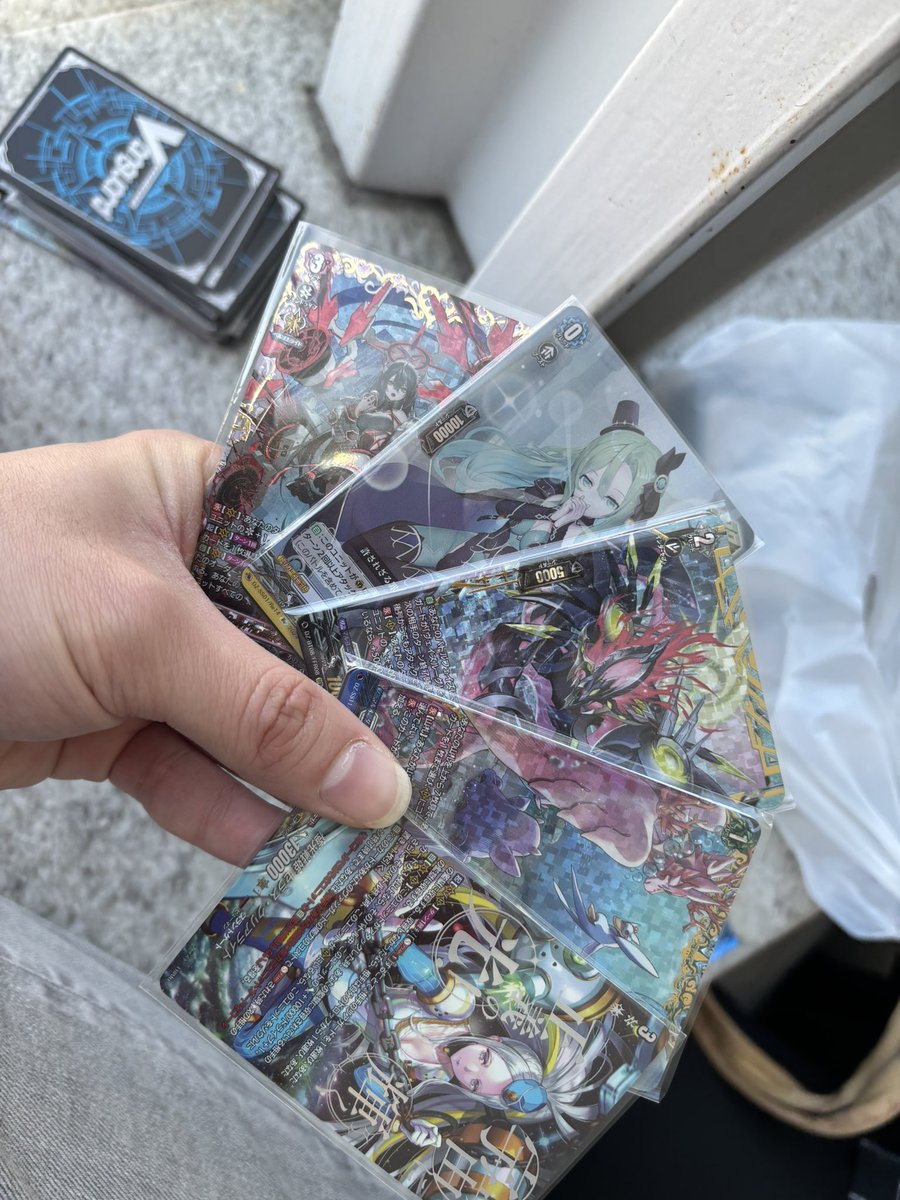 🗿モア・イースター🗿 tweet media