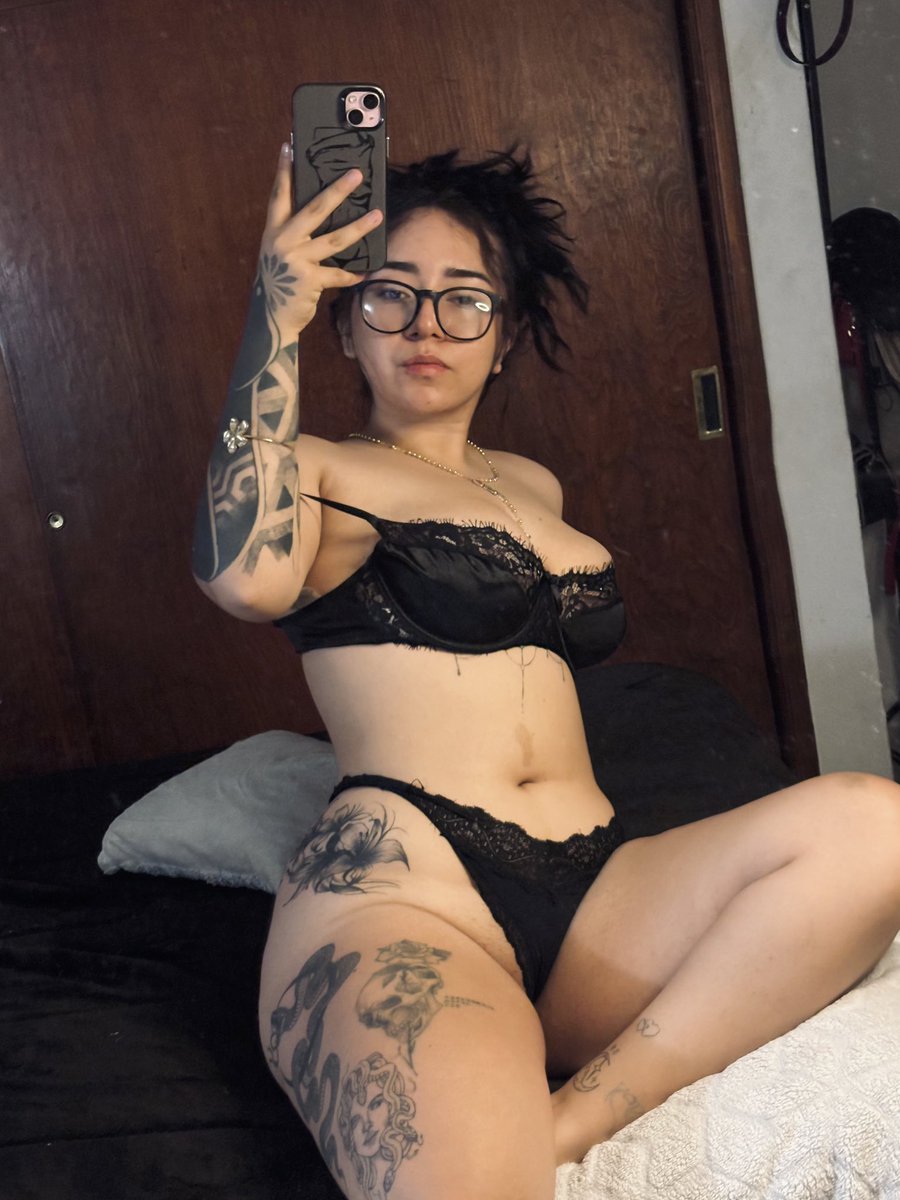 ximena_Jass tweet media