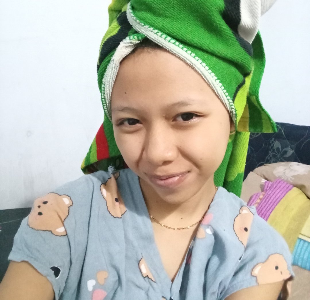 Aprilzzaindah tweet media