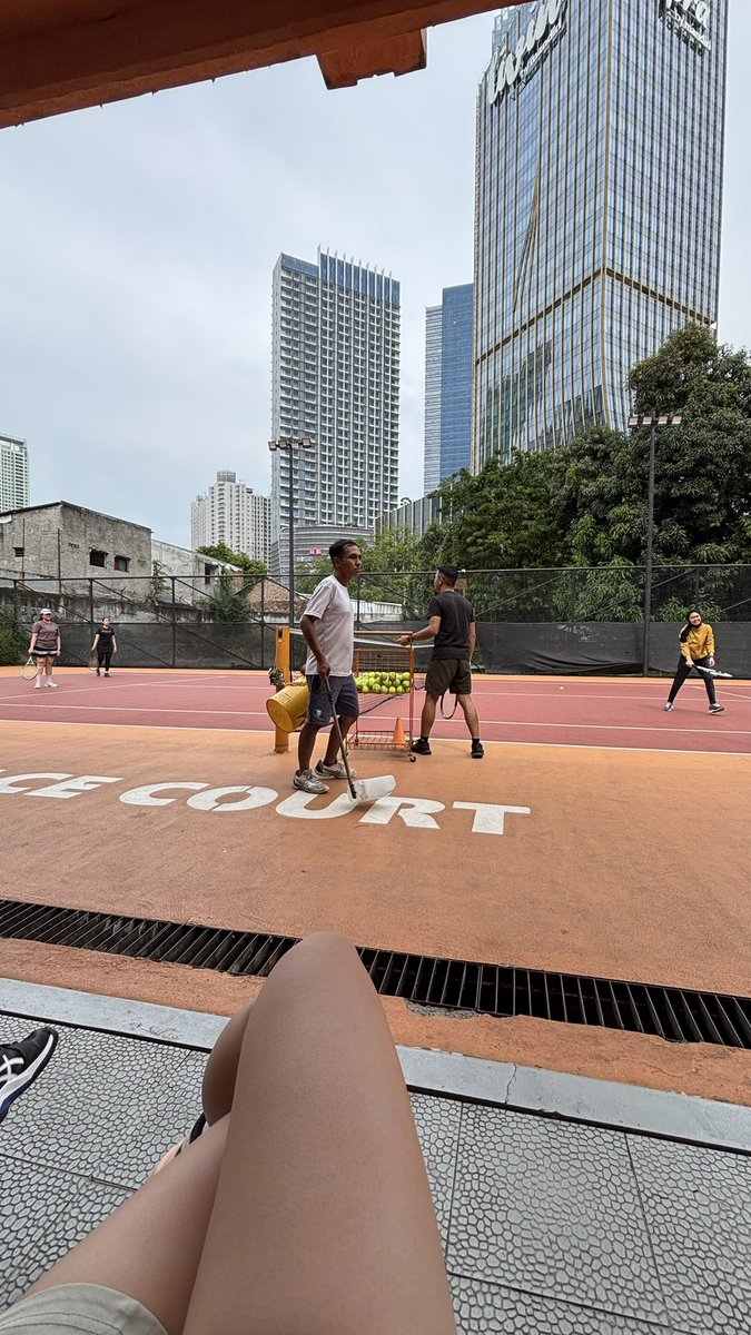 加布里 tweet media