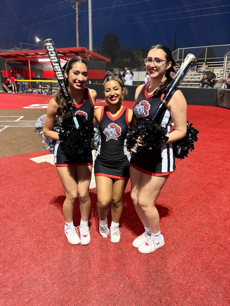 Hanks Cheer tweet media