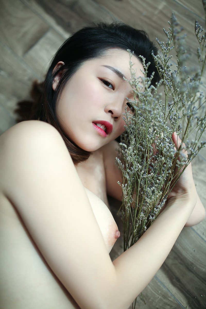 嘻嘻又歪歪 tweet media