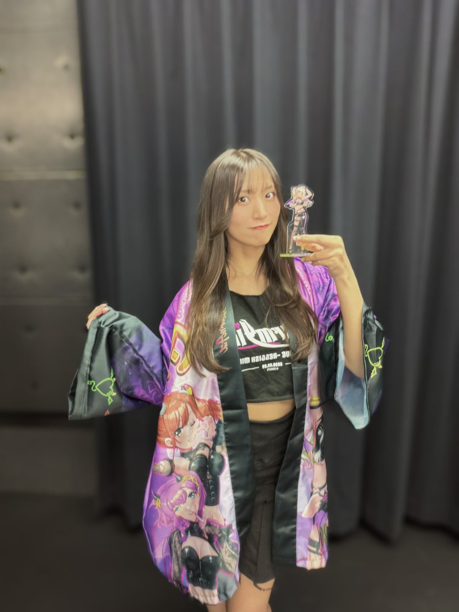 根岸愛 初版 サイン付き写真集 イベント特典サイン写真 PASSPO☆ D4DJ ☆根岸愛☆PASSPO☆写真集☆ぱすぽ☆アイドル☆タレント☆芸能人☆あい