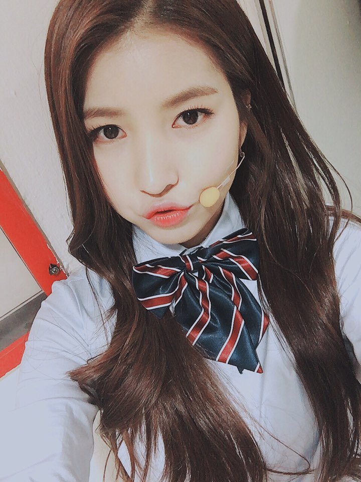 𝐒IRĒNE ✩ * . 🫧 tweet media
