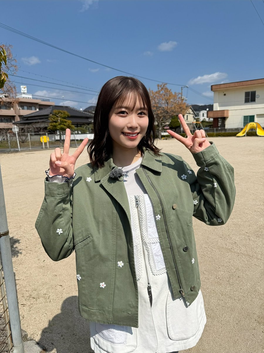 nibuchan_staff's tweet photo. ＼お知らせ📺／

本日4月25日(土)20:00～ 
NHK Eテレ「沼にハマってきいてみた」

#沼ハマ リポーターとして、
「効果音沼」を徹底調査🔍💫
音作りの極意を学びます✍️

ぜひご覧ください👀🎵

#丹生明里
#丹生ちゃん https://t.co/vwRLJRHGvS