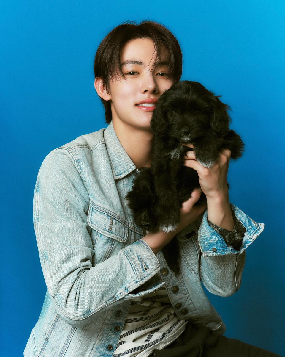 seonghyeon files tweet media