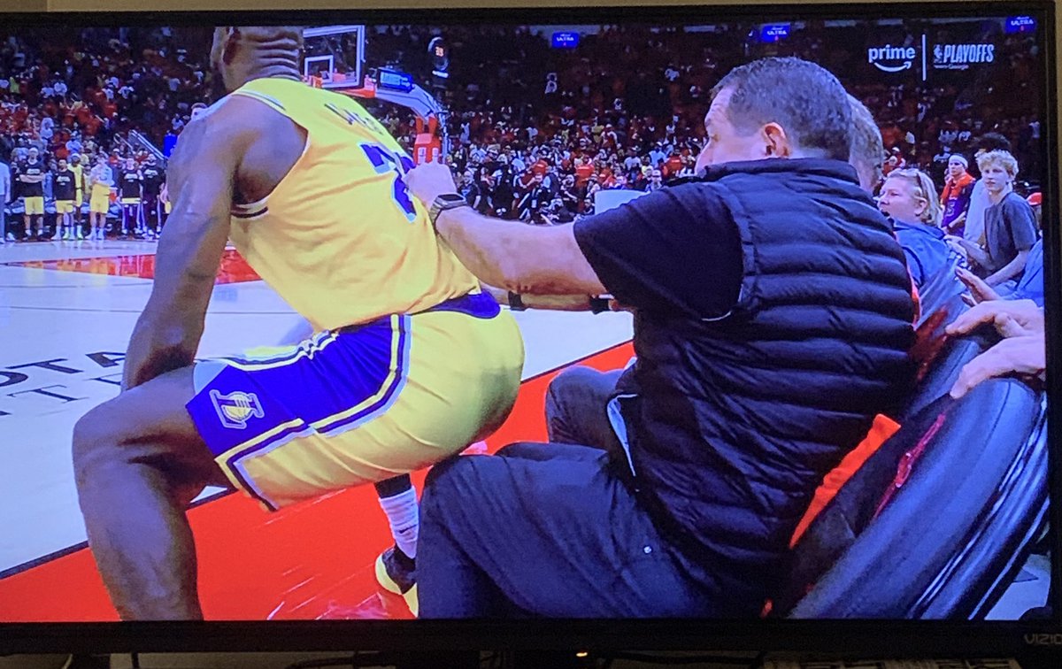 Irving Mercedes tweet media