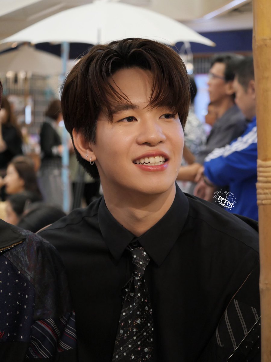 (SLOW) Peter_support tweet media