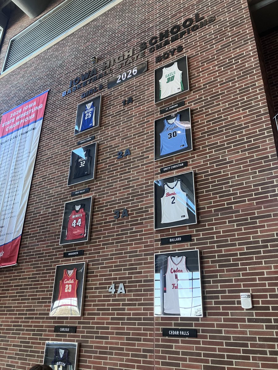 Ballard Boys Basketball tweet media