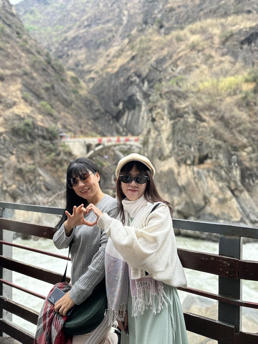 Huỳnh Sương | Sunny tweet media