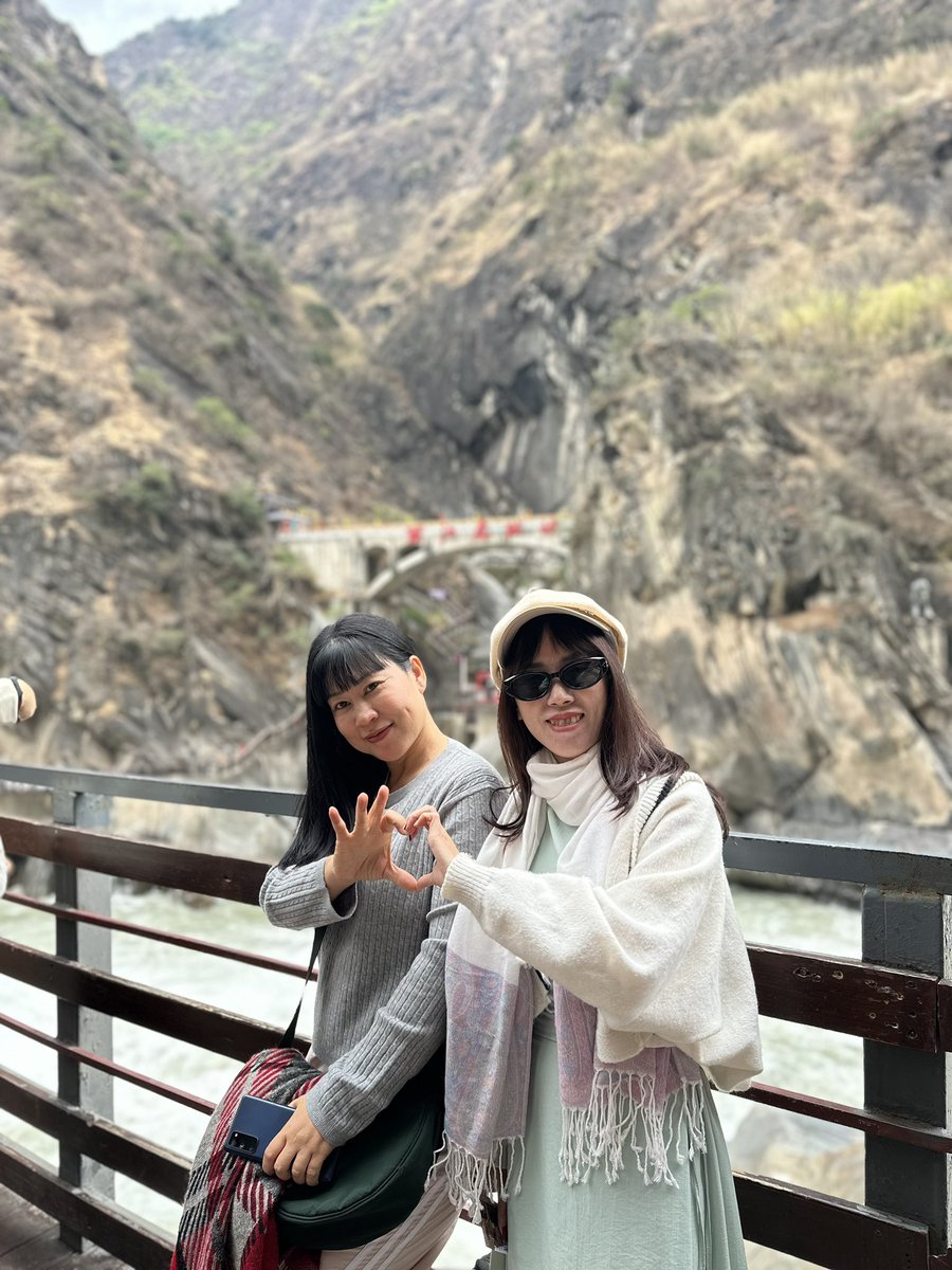 Huỳnh Sương | Sunny tweet media