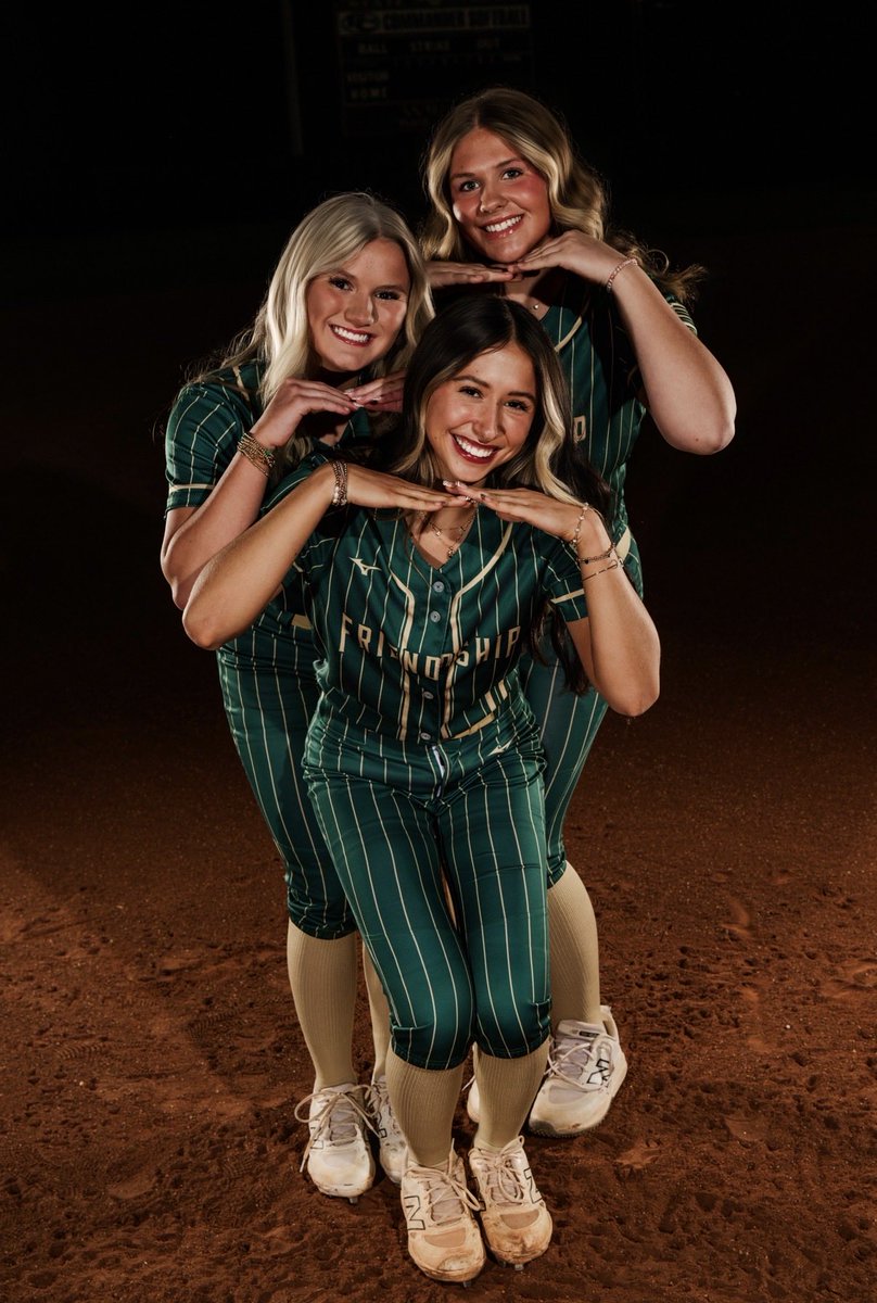 Friendship Christian Softball tweet media