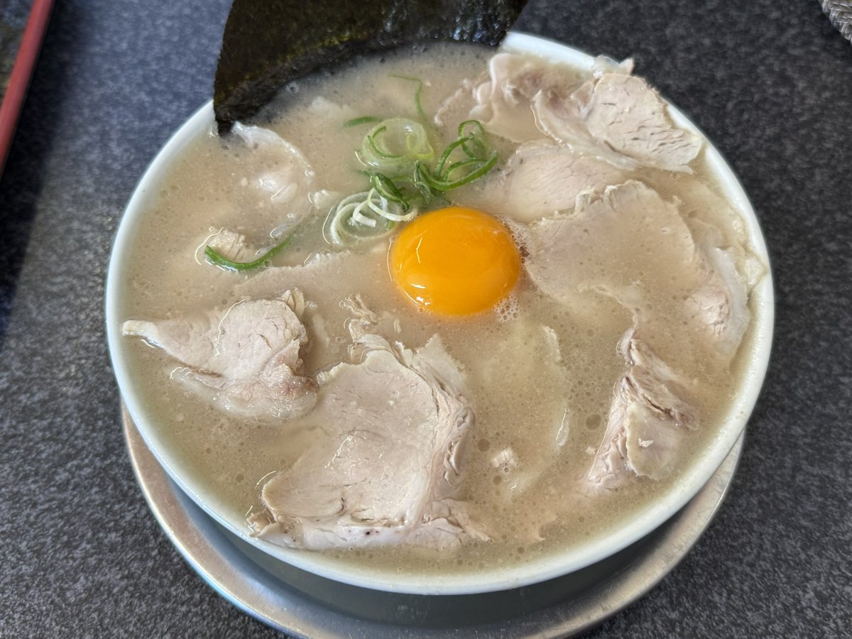 Lily Aily tweet media