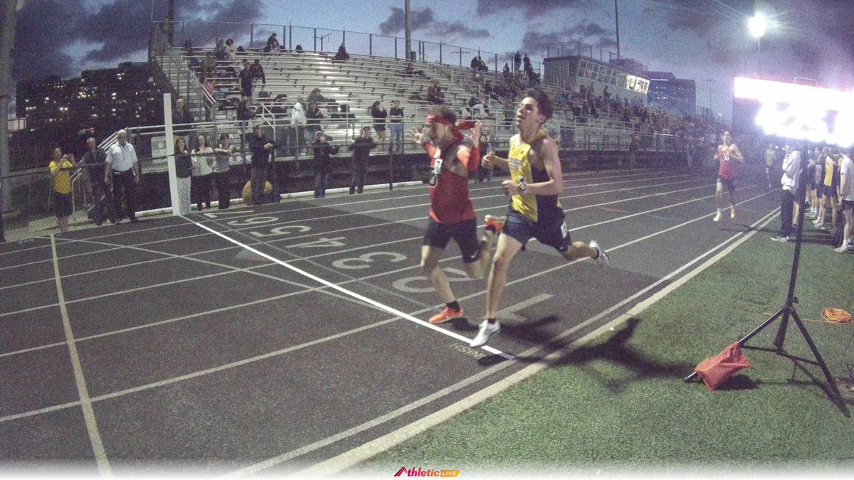 CoachScottDFDC's tweet photo. Sam Chaban WINS the prestigious Dan Horyn mile by a hundredth of a second!! 

Huge PR of 4:24.98 with a sub-60 final lap to come from behind. https://t.co/qpXI6YIbCV