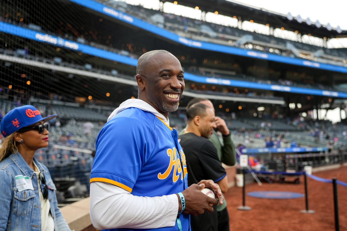 Hofstra Men's Basketball tweet media