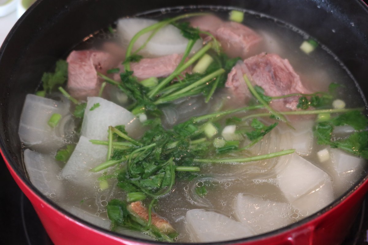 diarie21's tweet image. Swap fried chicken for grilled chicken + quinoa + roasted veggies! 300kcal, protein-packed, keeps you full 3hrs+  #WeightLossMeal #CleanEating