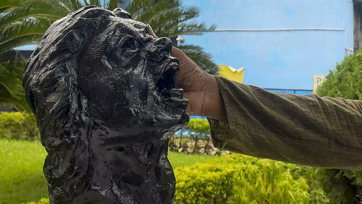 Sayan Biswas tweet media