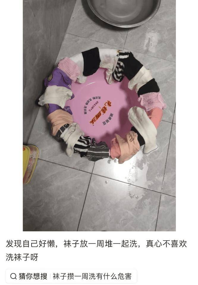 Muthu_jacc86's tweet image. "Today’s fun: Turn storytime into a silly puppet show! Use socks, hands, or stuffed animals—who will be the silly villain  #ParentChildBonding #PlayBasedLearning"