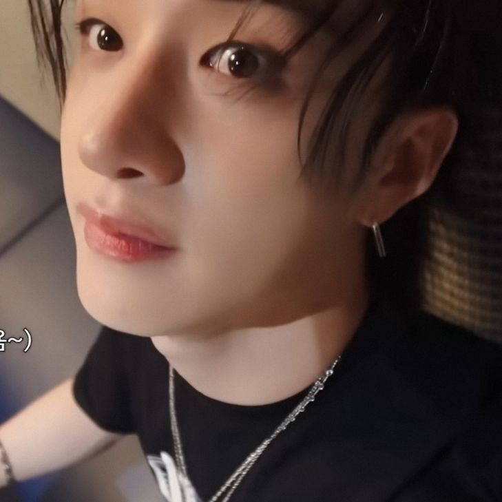 Hwang tweet media