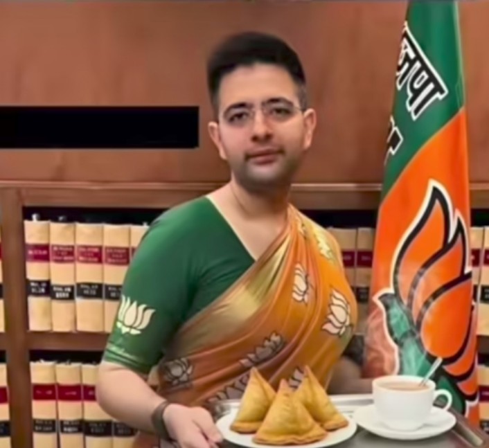 Raghav Chadha after joining BJP,
Serving tea and samosa to Modi-Shah.

#RaghavChadha  राघव चड्ढा  Kejriwal 
अरविंद केजरीवाल