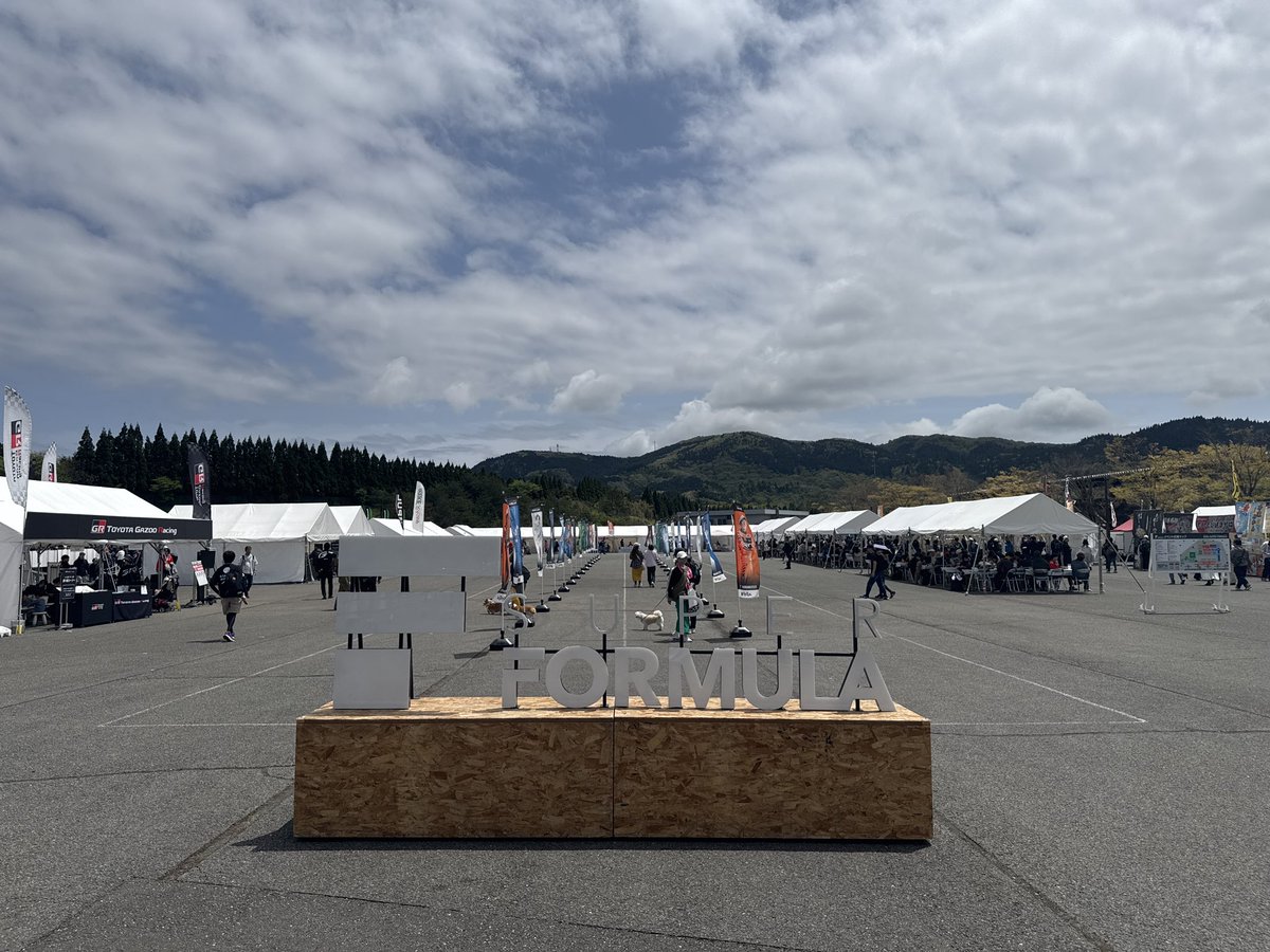 ambasad's tweet photo. オートポリスなう https://t.co/ncYgt3s3me
