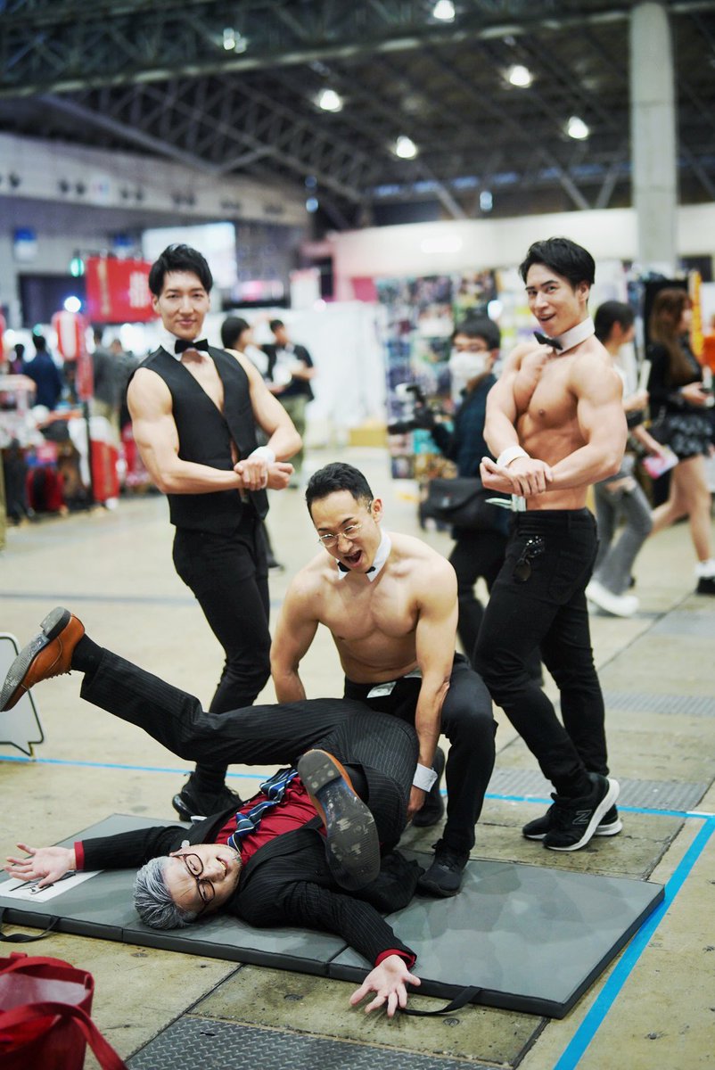 東風@超会議両日 tweet media