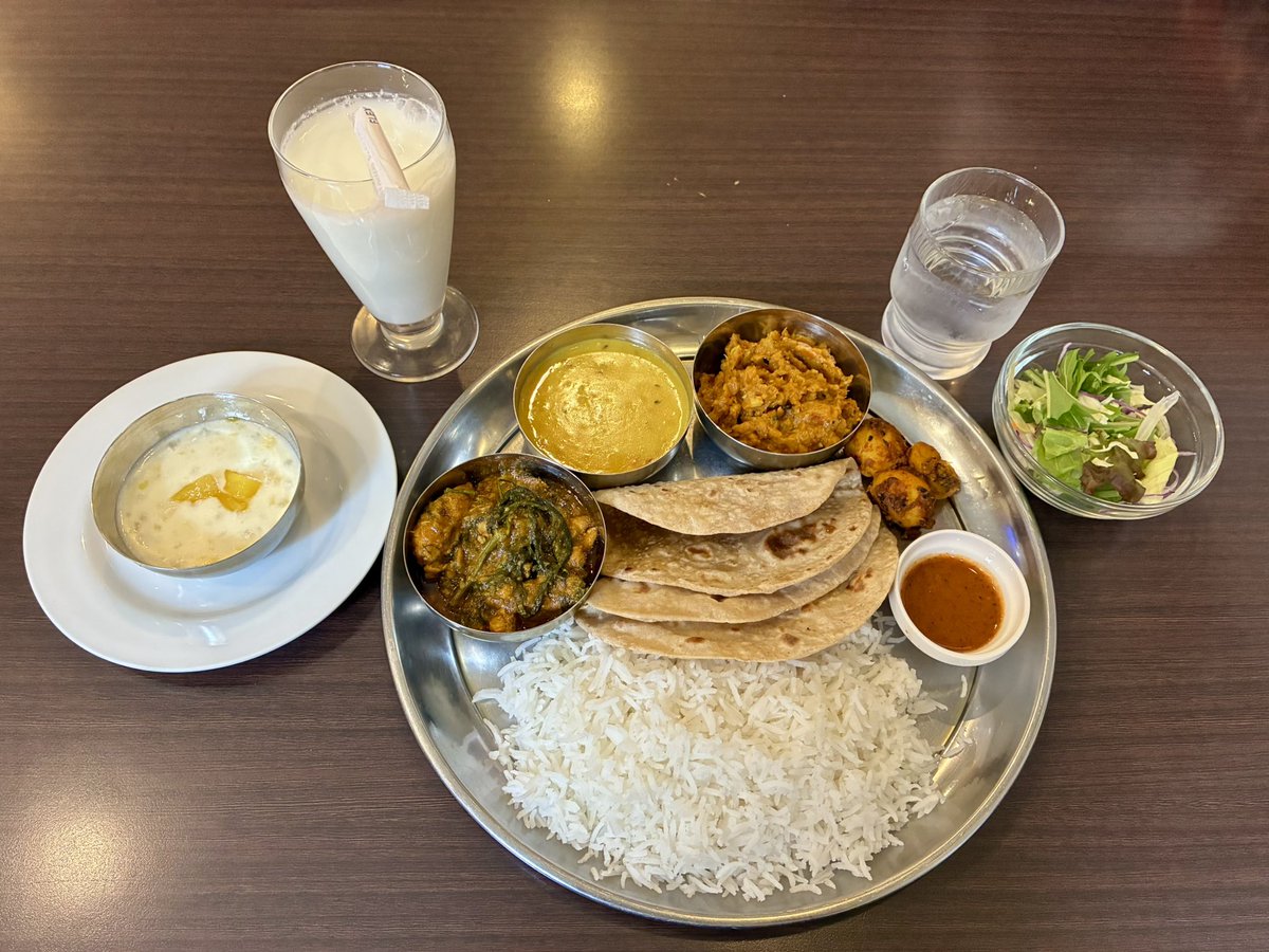 Indian_PARIWAR's tweet photo. 今回の土日限定メニューはベイガンパルタターリーです。
#ヘルシー
#健康
#パリワル
#インド料理
#ベイガンバルタ
#ベンガル
#アルバザー
#ベンガル料理
#ネパール料理
#土日スペシャルメニュー
#weekendmenu
#板橋カレー
#板橋グルメ
#板橋区役所前
#大山グルメ
#東武鉄道
#カレー https://t.co/TOrbJvbbDX