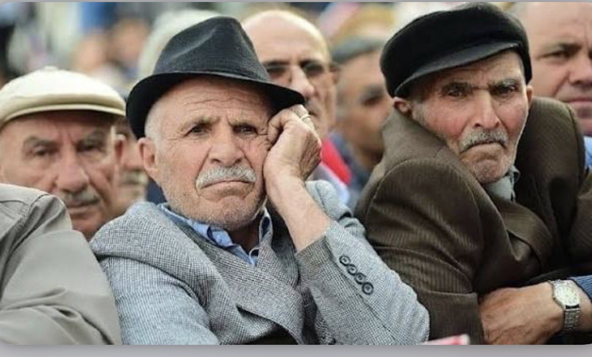 Albayım. tweet media
