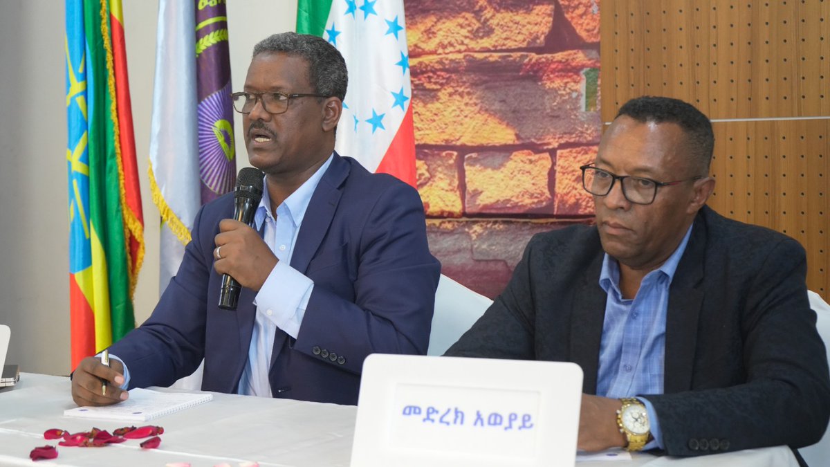 BerAdello's tweet photo. Attending the Annual Conference of Prison Commissioners in Hosaena, engaging stakeholders to address key challenges in correctional centers across Ethiopia; an important opportunity to advance human rights and improve conditions within the system.
#Ethiopia🇪🇹 #HumanRightsForAll https://t.co/QfcP5vaecu