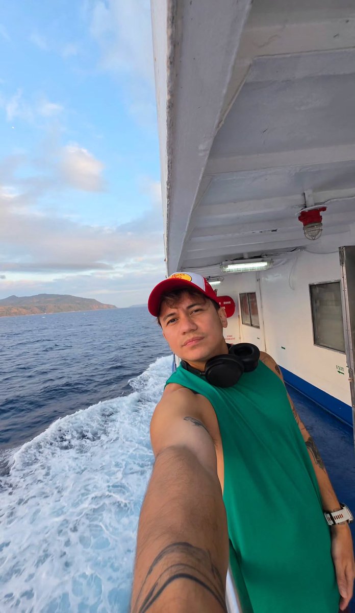Aaaahhh! Sobrang pogi, <a href="/yaelyraz/">Yael Yrastorza Yuzon</a> 🔥💪❤️