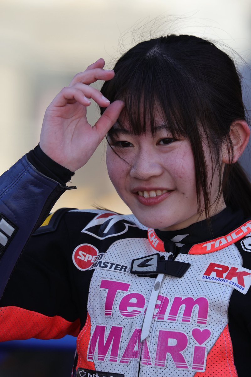 say_row_gun_toy's tweet photo. #全日本ロードレース選手権 #sportslandsugo #jgp3 #pitwalk https://t.co/yTbw5a5YWt