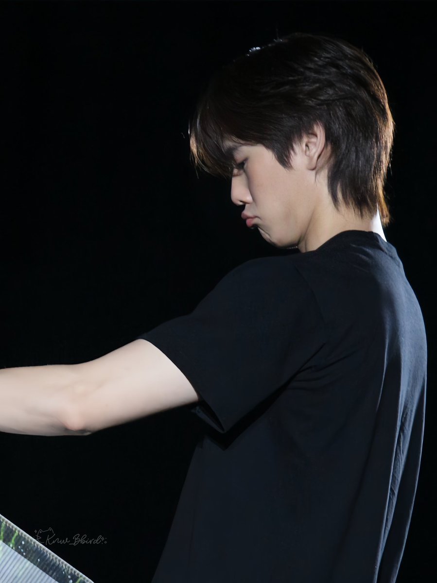 Suﾒ🥢 tweet media