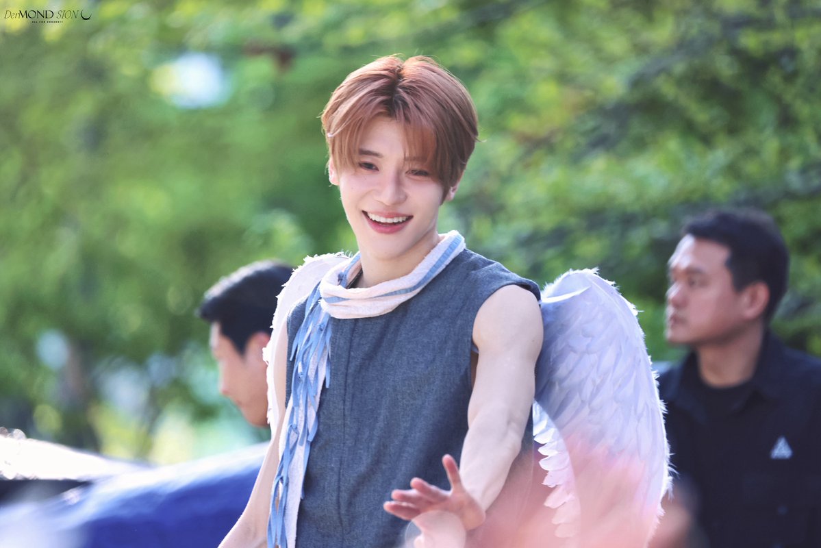 DerMond_SION tweet media