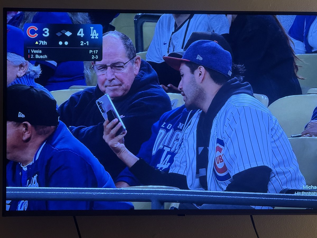 ⭐️LORRAINE ⭐ tweet media